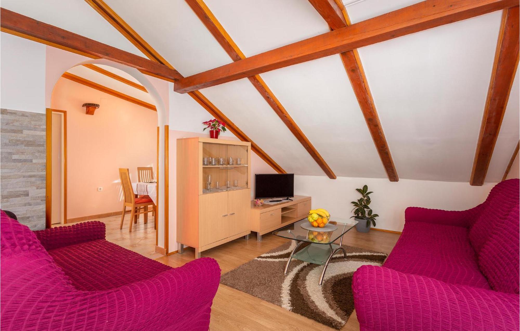 Beautiful Apartment In Matulji With Wifi Экстерьер фото